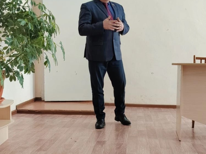 выступление председателя Первомайского районного Собрания Логинова Ю.П..